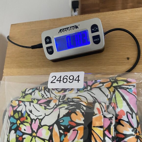 Talbots Pants Womens 4 Petite White Black Multi Floral Stretch Cropped Skinny - Picture 11 of 11